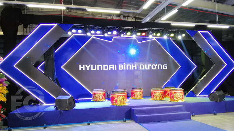 3-Le-khai-truong-dai-ly-3S-Hyundai-Binh-Duong-chothuemanhinhledfcl