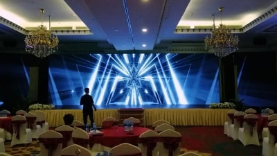 kich-thuoc-man-hinh-nhu-the-nao-de-do-phan-giai-full-hd